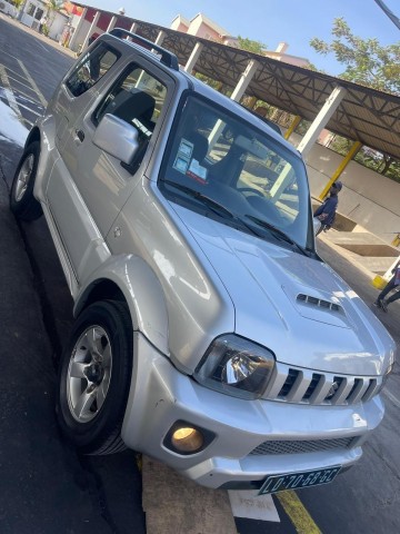 Venda SUZUKI JIMNY | ANGOLAUTO