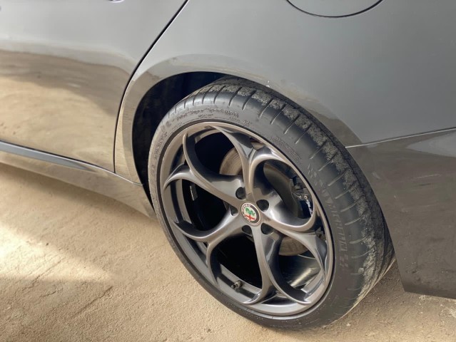 Venda ALFA ROMEO | GIULIA Q4 (2017)