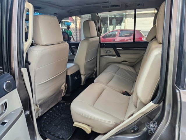 Venda MITSUBISHI PAJERO