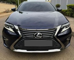 A venda LEXUS ES - 350