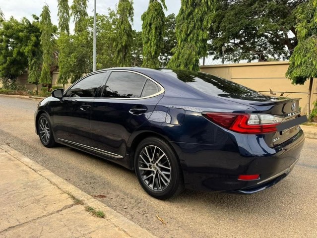 Venda LEXUS ES - 350