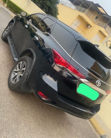 Venda TOYOTA FORTUNER