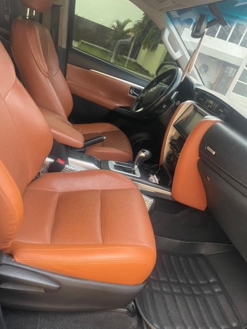 Venda TOYOTA FORTUNER