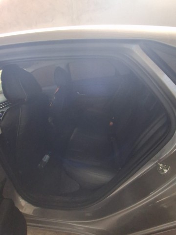 Venda HYUNDAI ELANTRA