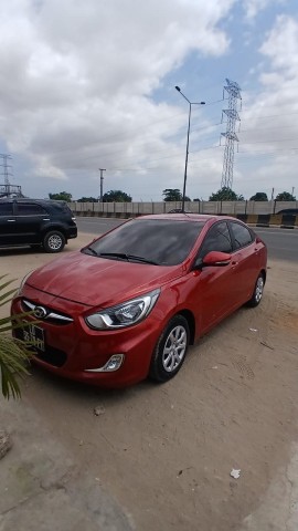 Venda HYUNDAI ACCENT