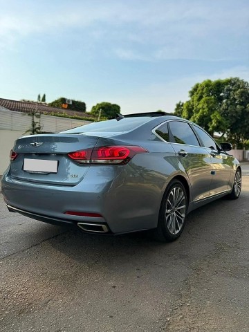 Venda HYUNDAI GENESIS