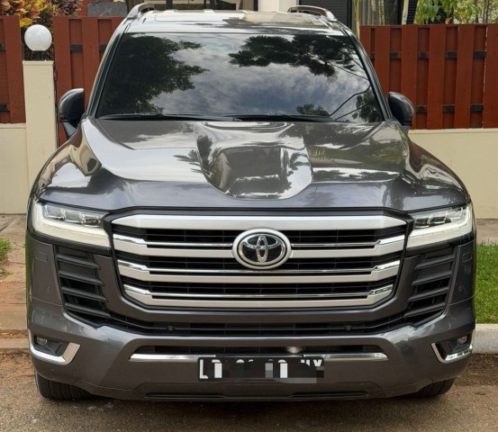Venda TOYOTA LAND CRUISER | GXR | TWIN TURBO
