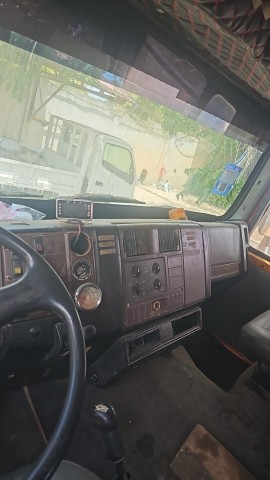 Venda Venda de Camião com contentor