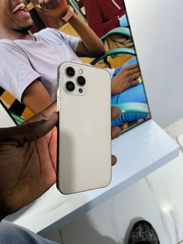 Venda Vendo IPhone 12 Pro Max Semi Novo