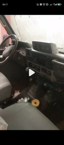 Venda Toyota Land Cruiser Série 70