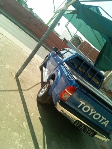 TOYOTA HILUX 2KD-4 SÉRIE F