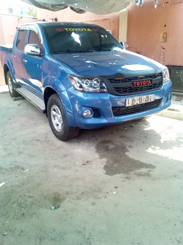 TOYOTA HILUX 2KD-4 SÉRIE F