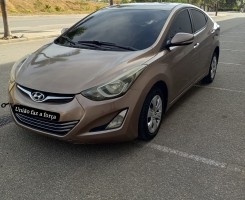 A venda Hyundai Elantra