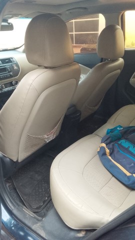 Venda *Amarro* KIA RIO LIMPO