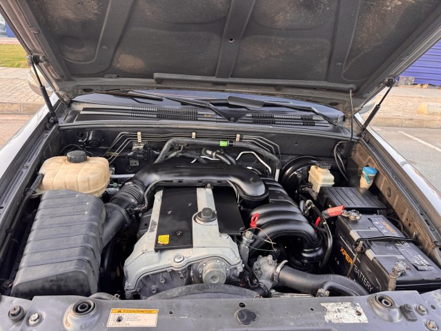 Venda Sangyong Rexton impecável