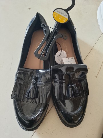 Venda Sapatenis Da Primark