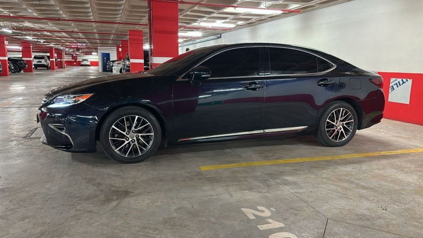 Venda Lexus350s