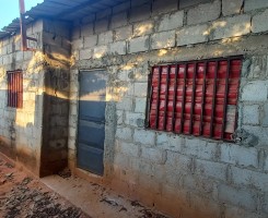 A venda Casa t3 inacabada