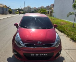 A venda Vendo Kia Rio Limpo