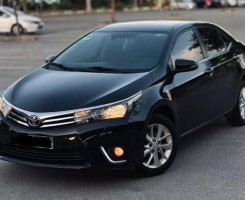 A venda TOYOTA COROLLA