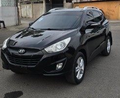 A venda HYUNDAI TUCSON FULL OPTION