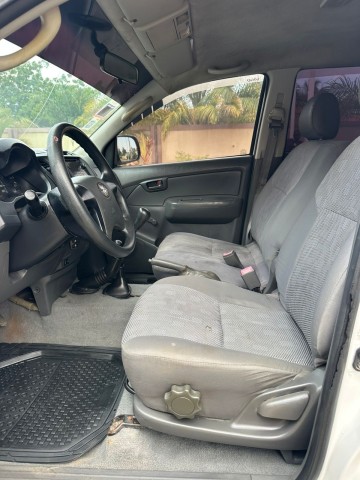 Venda TOYOTA HILUX