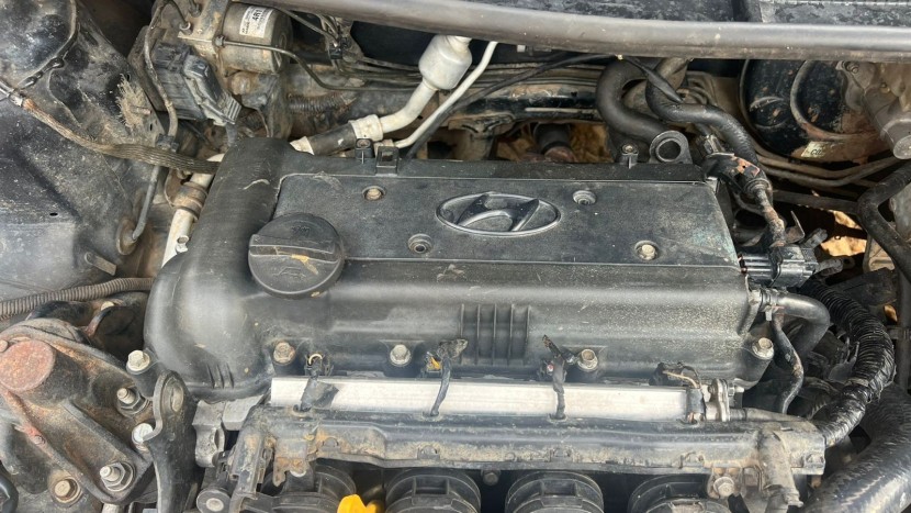 Venda HYUNDAI ACCENT 2.6 2V SÉRIE F- 3.950.000.00