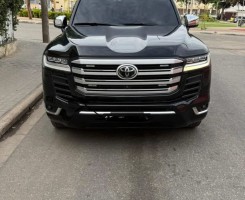 A venda TOYOTA LAND CRUISER VX | TWIN TURBO 6