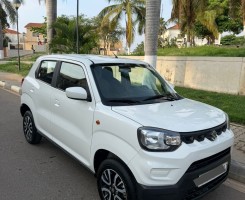 A venda SUZUKI SPRESSO CAIXA AUTOMÁTICA