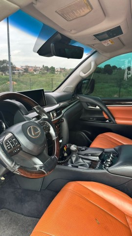 Venda Lexus 570s Super Sport