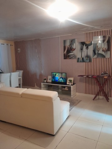 Venda Disponível Residência t3 / Zango 3 A - Projecto Bento Kangamba