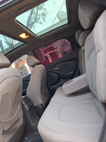Venda HYUNDAI TUCSON LIMPO SÉRIE EA