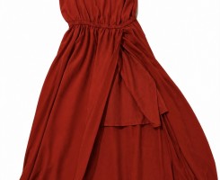 A venda Vestido na cor vermelha tecido frágil