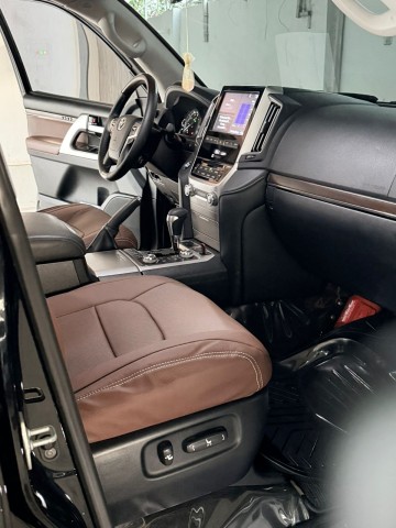Venda TOYOTA LAND CRUISER VXR | GRAND TOURNING