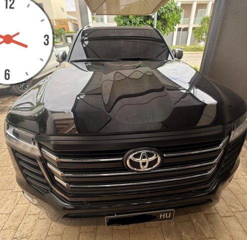 Venda TOYOTA LAND CRUISER VX.R | TWIN TURBO