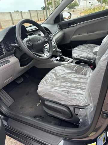Venda HYUNDAI ELANTRA DOS NOVO MODELO (936539125)