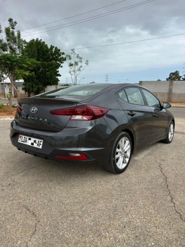 Venda HYUNDAI ELANTRA DOS NOVO MODELO (936539125)