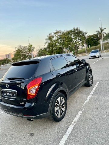 Venda Sangyong korando gasolina