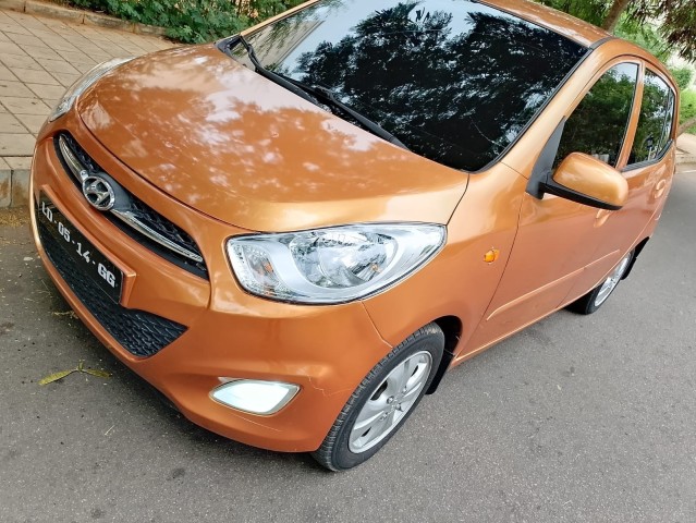 Venda Yhundai i10 1.2 impecável