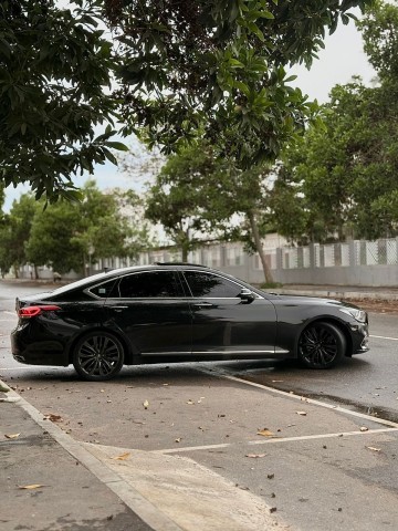 Venda Viatura Genesis G8 à Venda Corra!