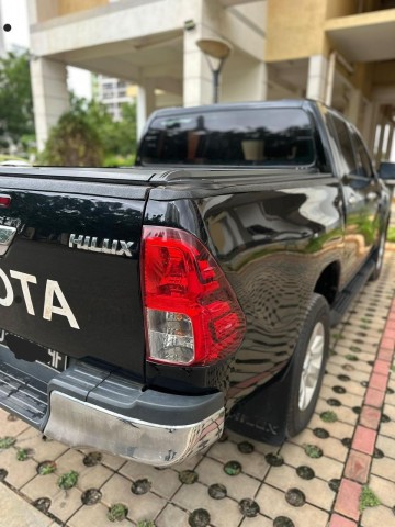 Venda TOYOTA HILUX 4x4-C/D-3,1-2019 SÉRIE HF