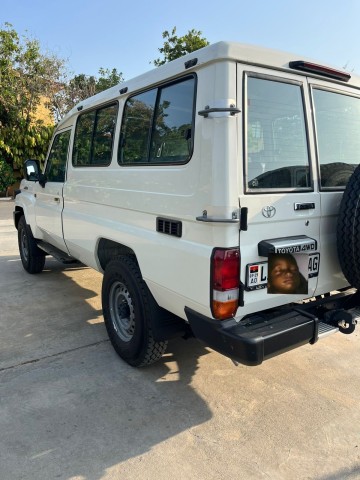 Venda TOYOTA LAND CRUISER | AZ