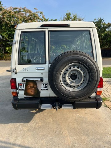 Venda TOYOTA LAND CRUISER | AZ
