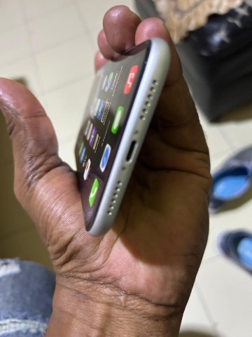 Venda Iphone XR 64 GB cor branco