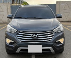 A venda HYUNDAI GRAND SANTA FE