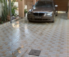 A venda Bmw E60 530i