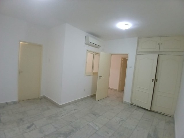 Venda T3 venda mobilado Avenida Brasil edifício Roxo da Cidadela