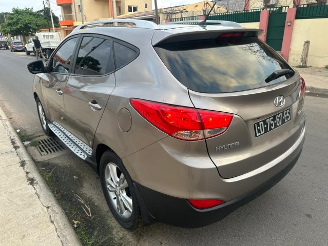 Venda HYUNDAI TUCSON FULL OPTION LIMPO SÉRIE ES