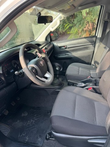 Venda TOYOTA HILUX JOÃO LOURENÇO SÉRIE H