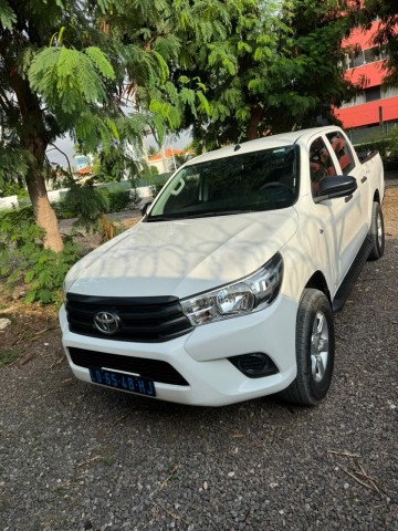 Venda TOYOTA HILUX JOÃO LOURENÇO SÉRIE H